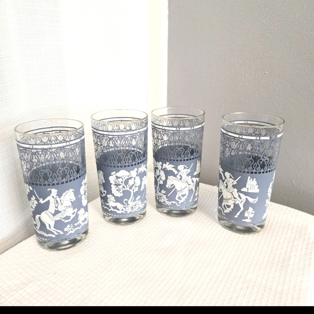 Vtg Hazel Atlas Knight Horses Glasses Cocktail Wedgewood Barware Tumblers
